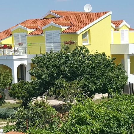 Andela Home - Krka Waterfalls Лозовац Экстерьер фото