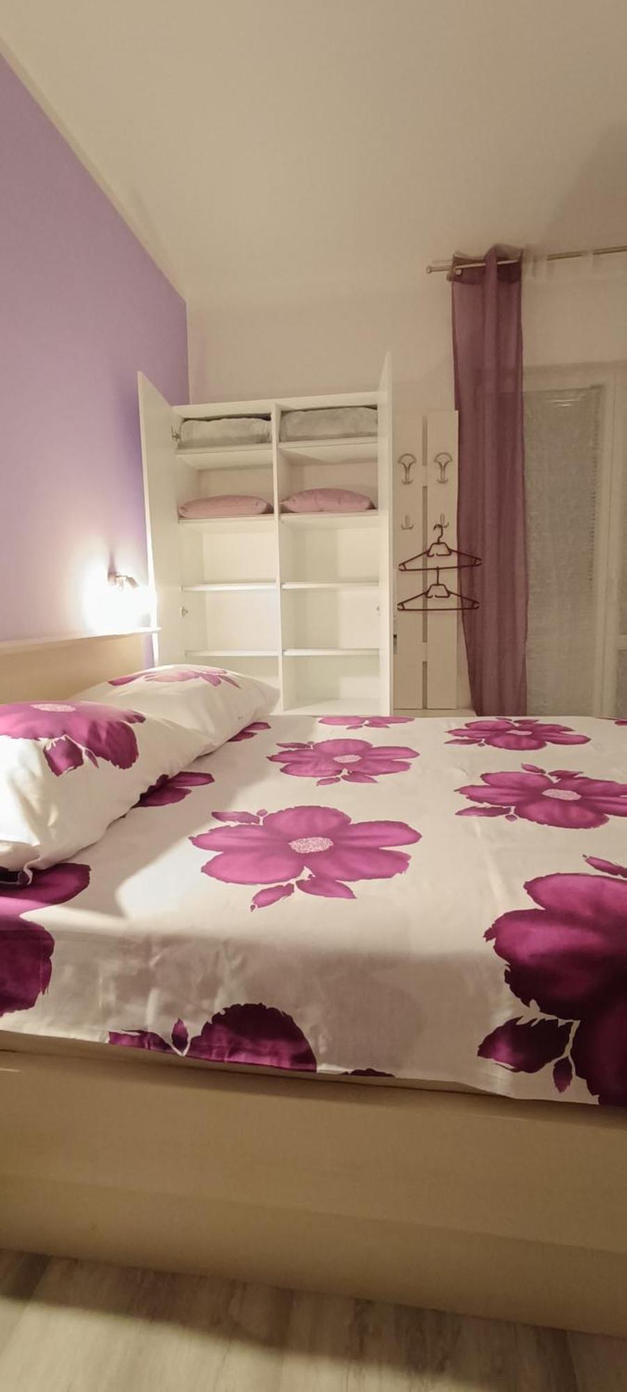 Andela Home - Krka Waterfalls Лозовац Номер фото