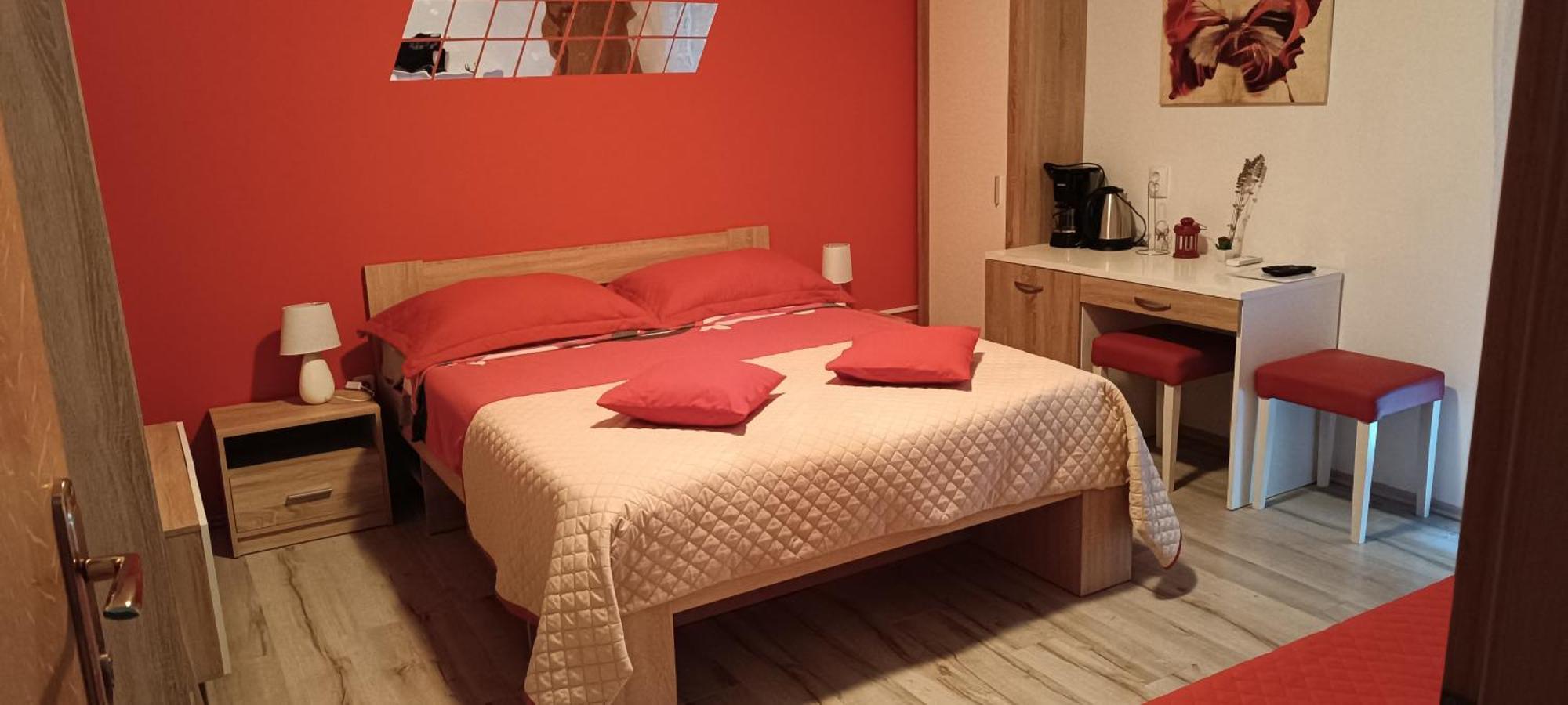 Andela Home - Krka Waterfalls Лозовац Номер фото
