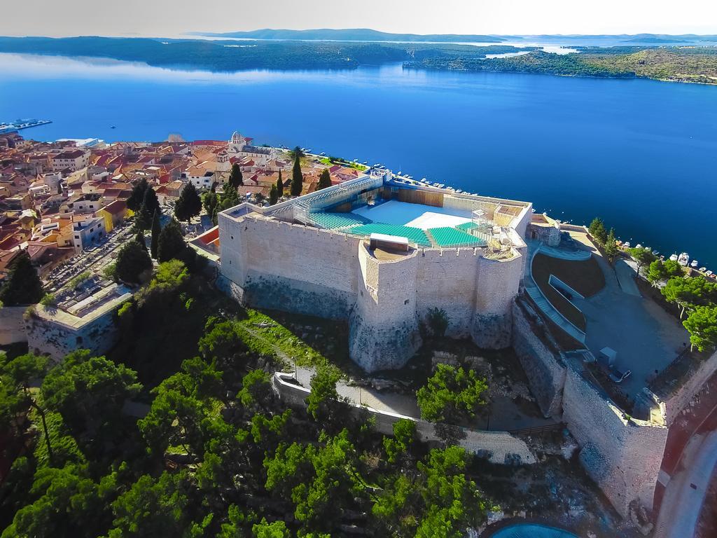 Andela Home - Krka Waterfalls Лозовац Экстерьер фото