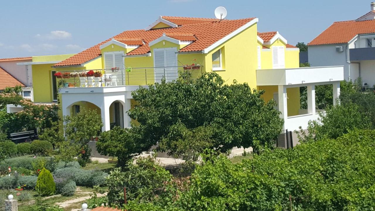 Andela Home - Krka Waterfalls Лозовац Экстерьер фото